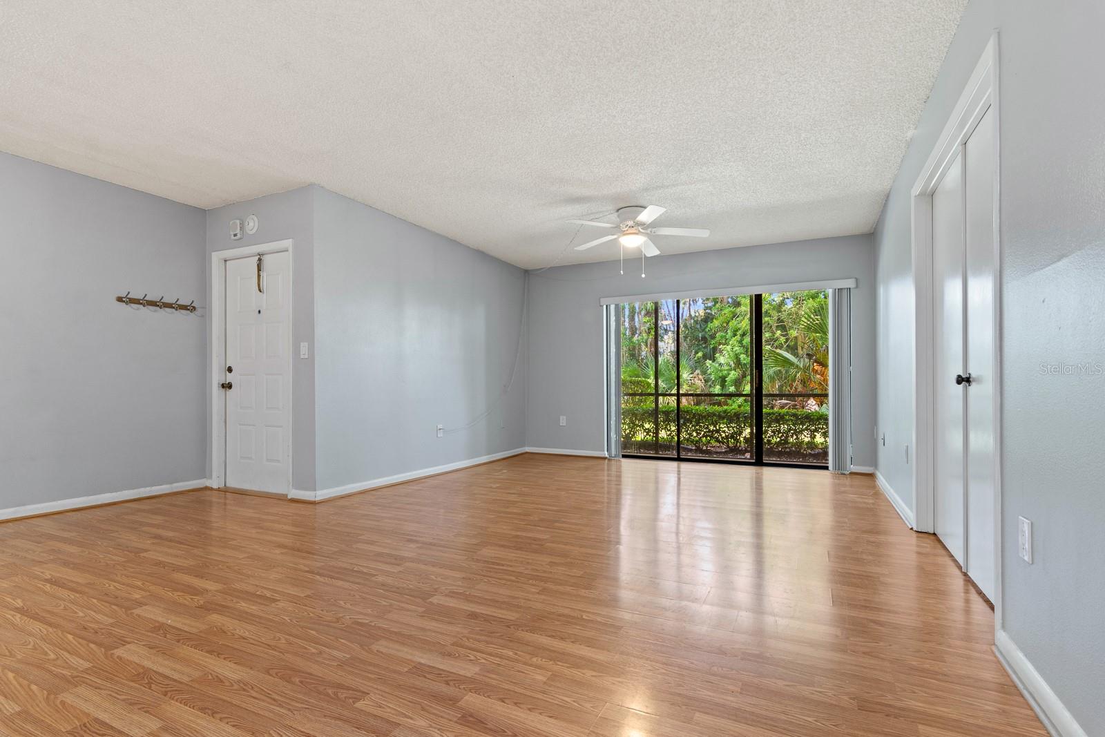 Image 12 of 60 For 1433 Pine Glen Place G1