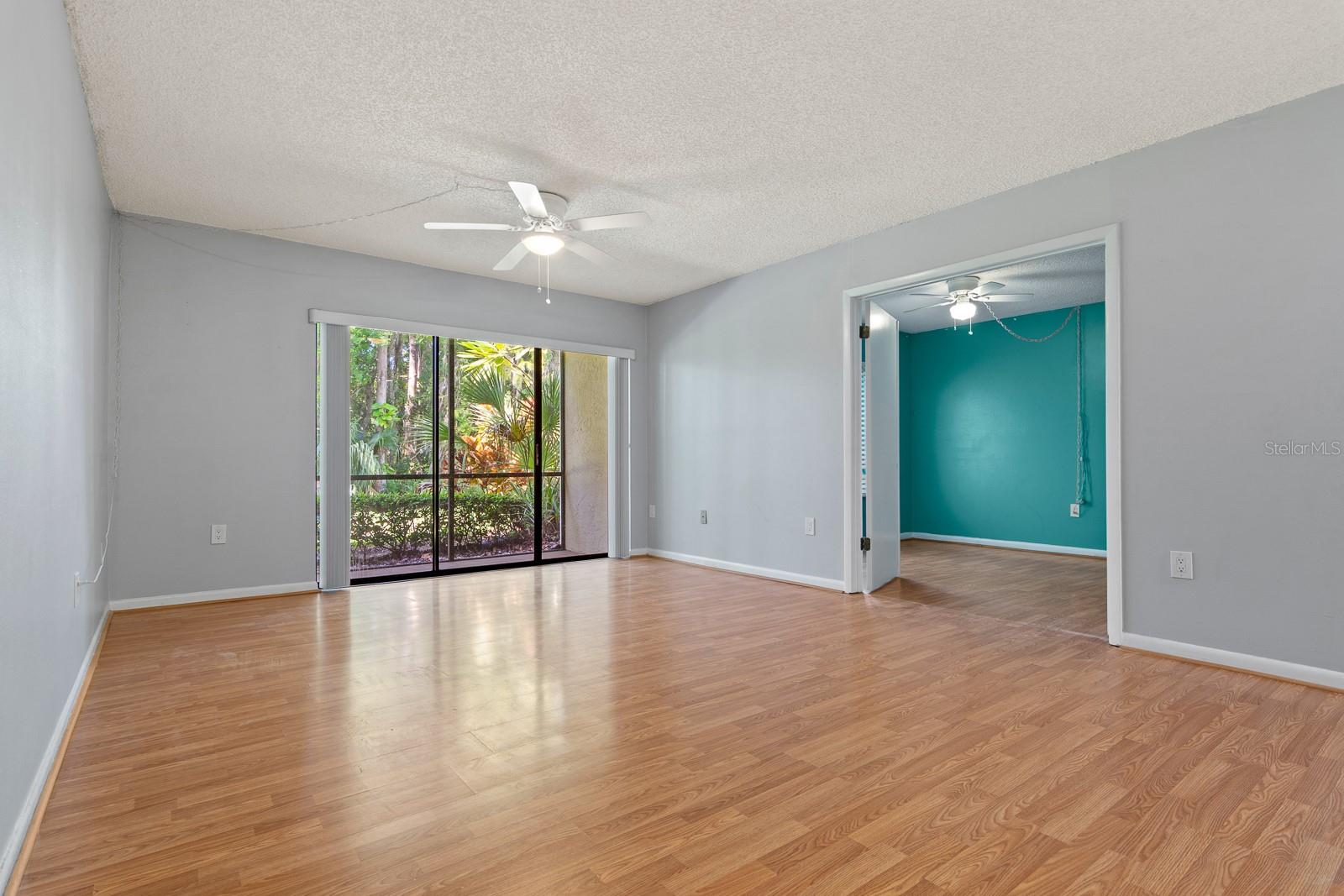 Image 15 of 60 For 1433 Pine Glen Place G1
