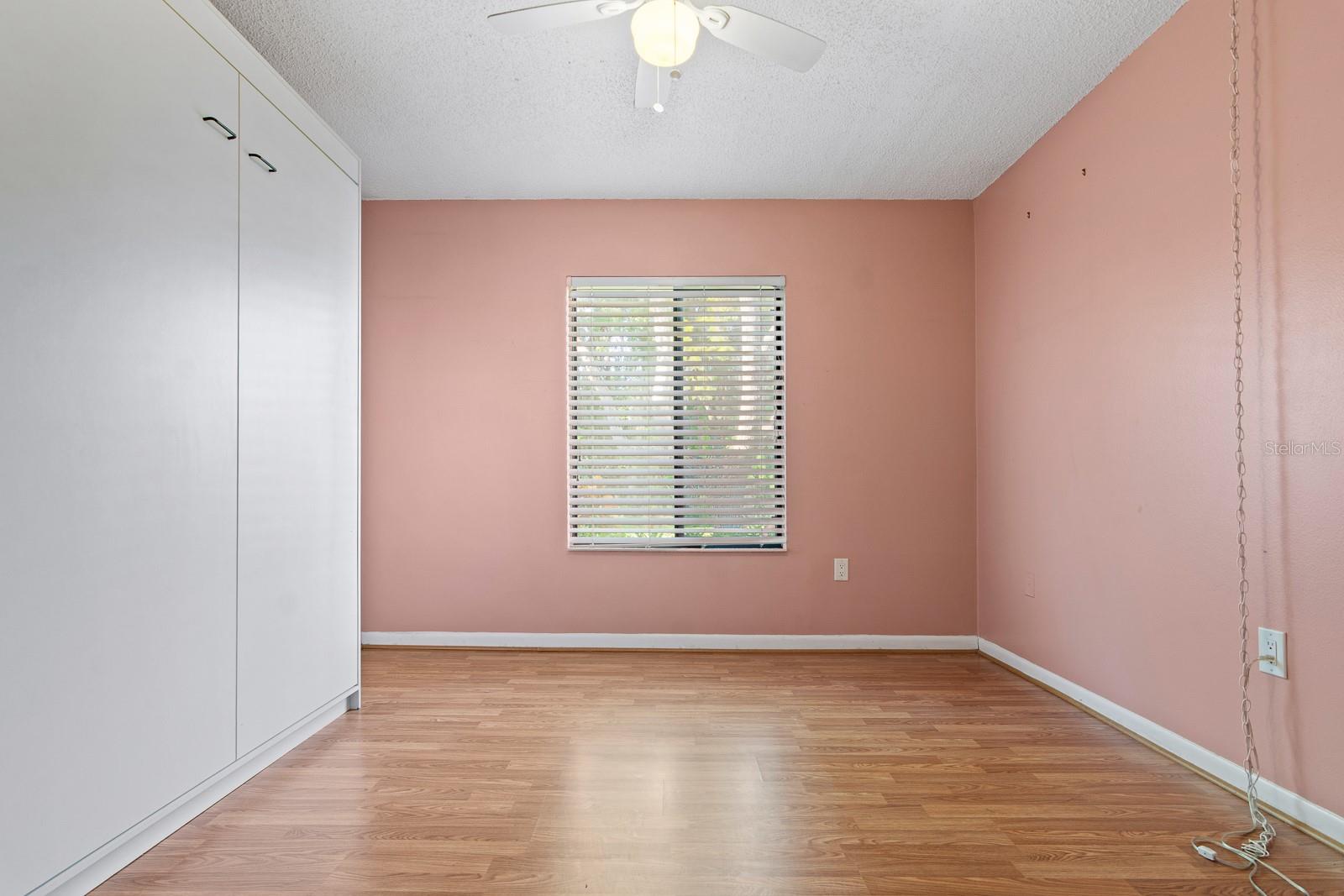 Image 30 of 60 For 1433 Pine Glen Place G1