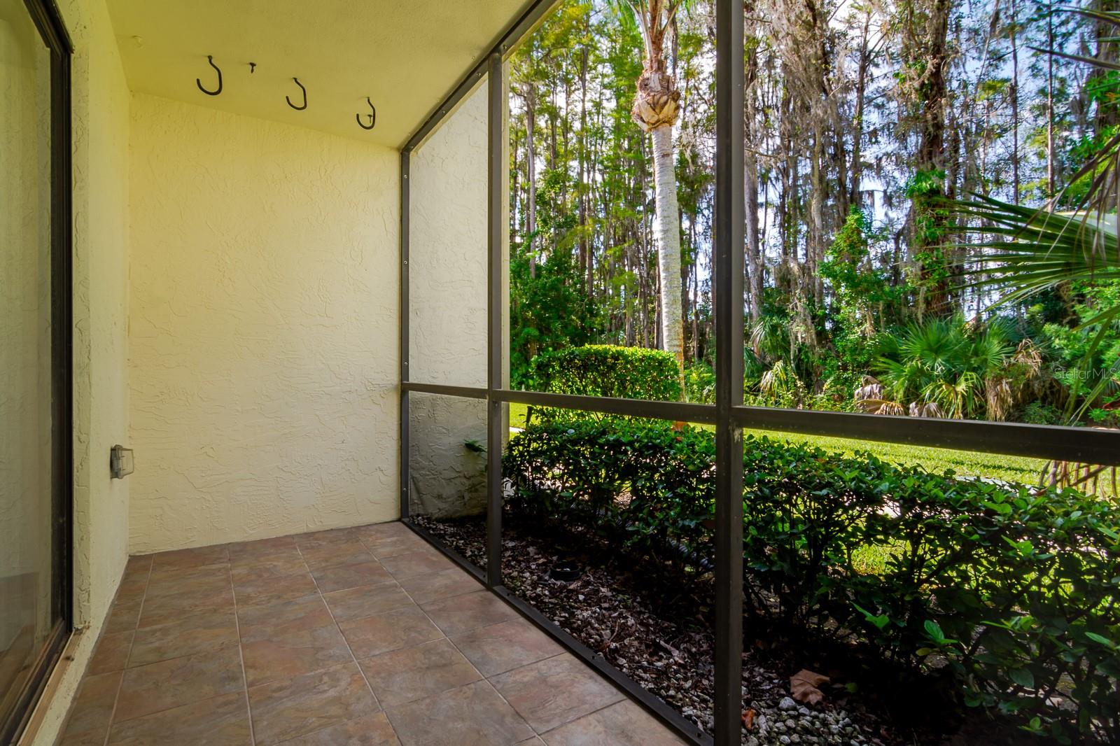 Image 4 of 60 For 1433 Pine Glen Place G1