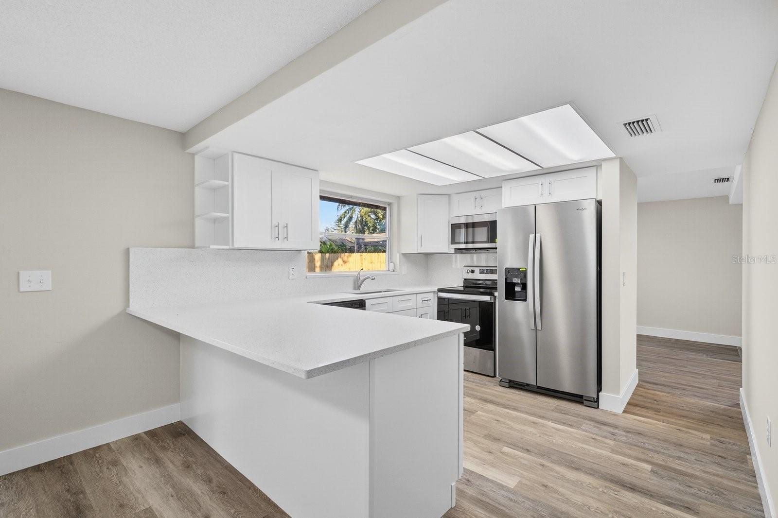 Image 14 of 40 For 1408 Oleander Drive