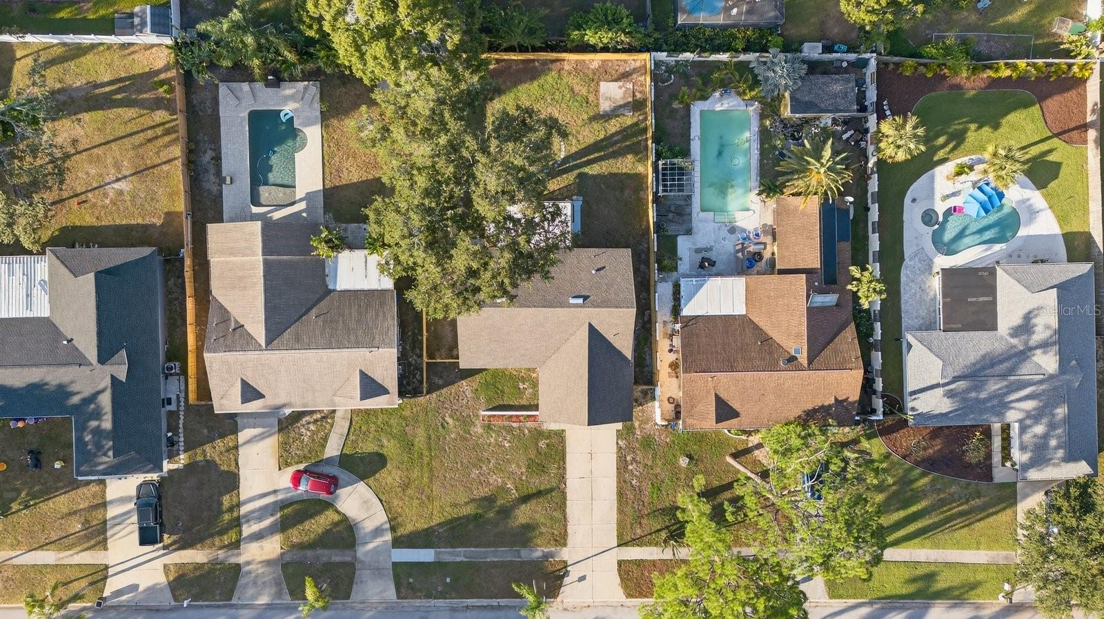 Image 2 of 40 For 1408 Oleander Drive