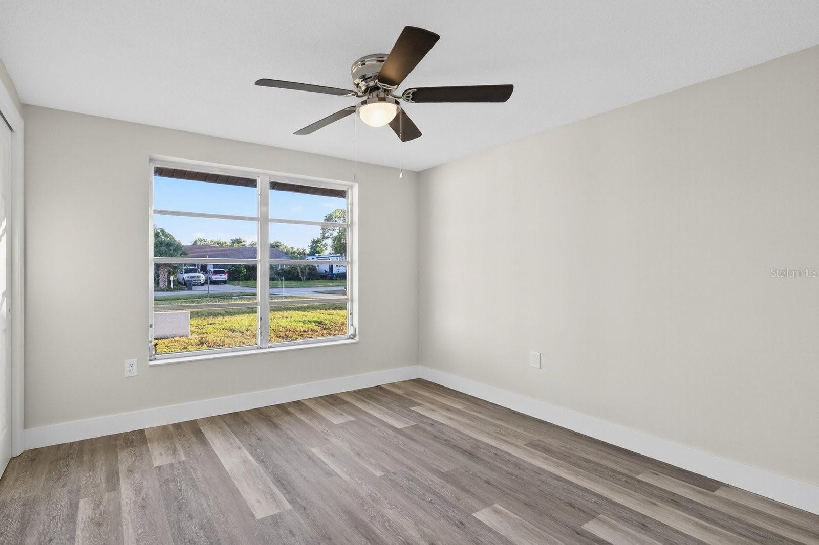 Image 24 of 40 For 1408 Oleander Drive