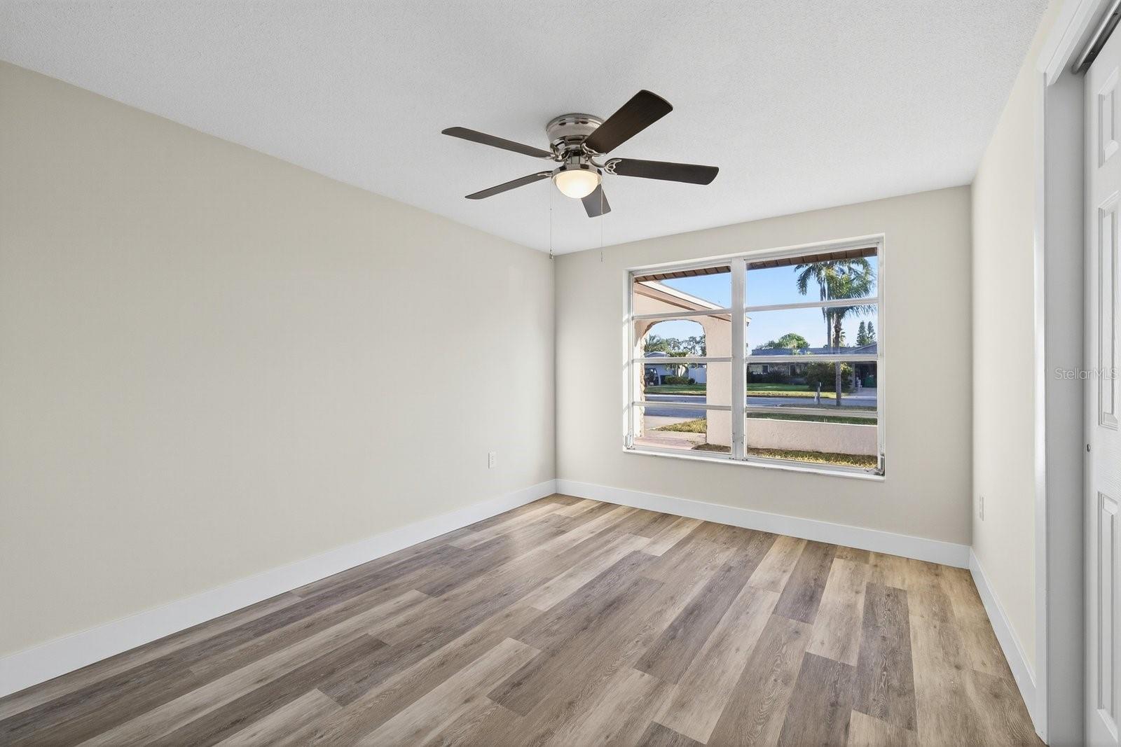 Image 28 of 40 For 1408 Oleander Drive