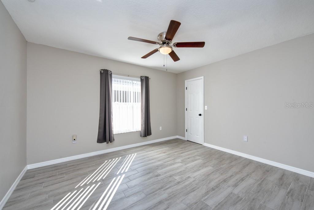 Image 19 of 39 For 3118 34th Avenue Drive E