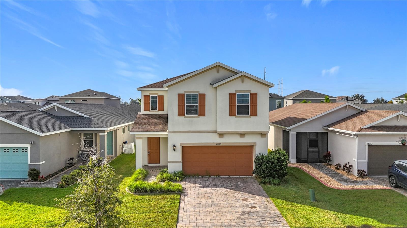 Image 6 of 39 For 11829 Clare Hill Avenue