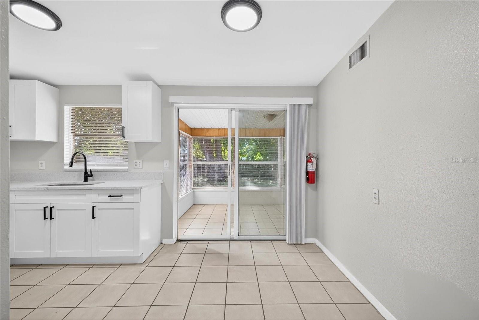 Image 11 of 33 For 11015 Martha Avenue