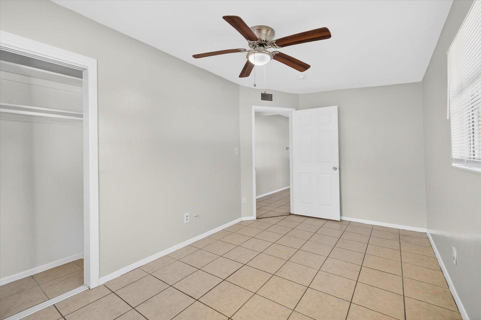 Image 15 of 33 For 11015 Martha Avenue