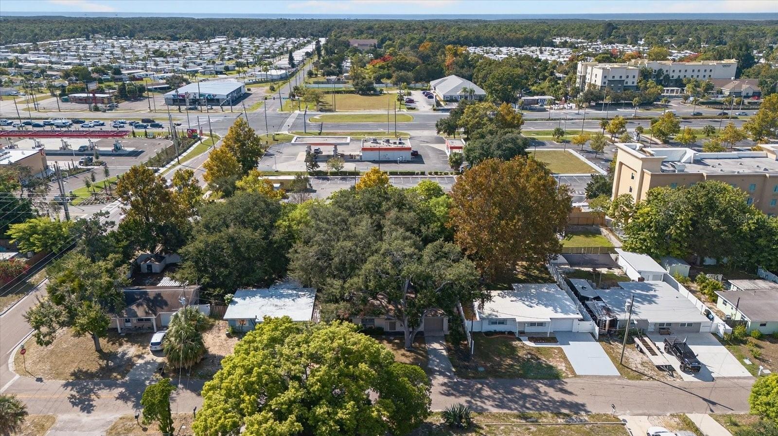 Image 28 of 33 For 11015 Martha Avenue