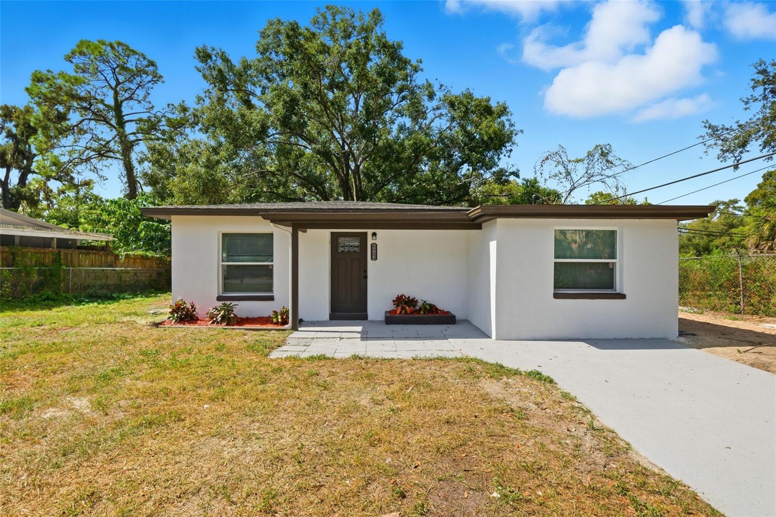 Details for 8904 Tupelo Drive, TAMPA, FL 33637