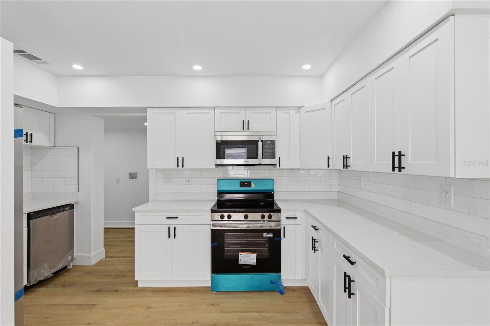 Image 10 of 31 For 8904 Tupelo Drive