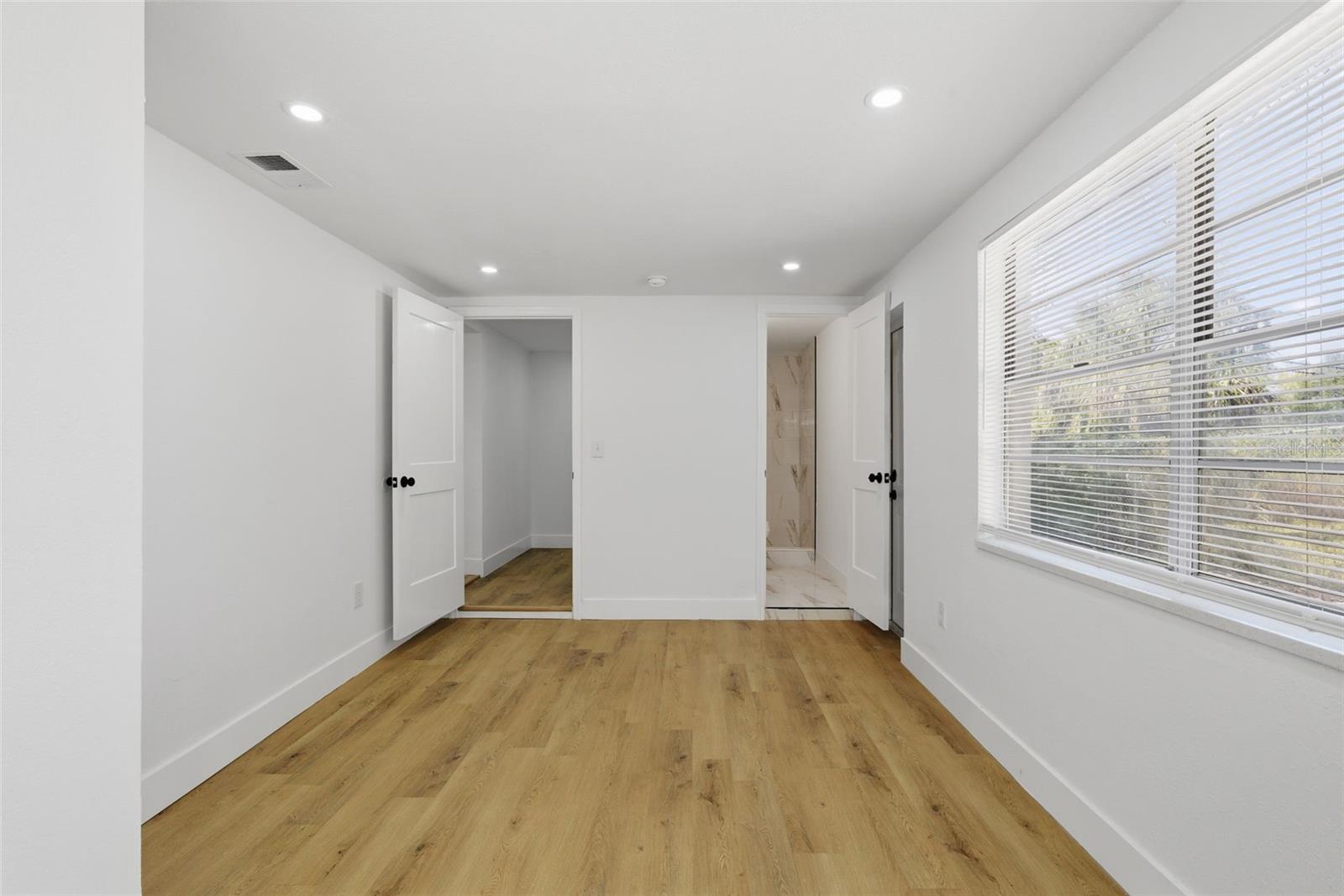 Image 16 of 31 For 8904 Tupelo Drive