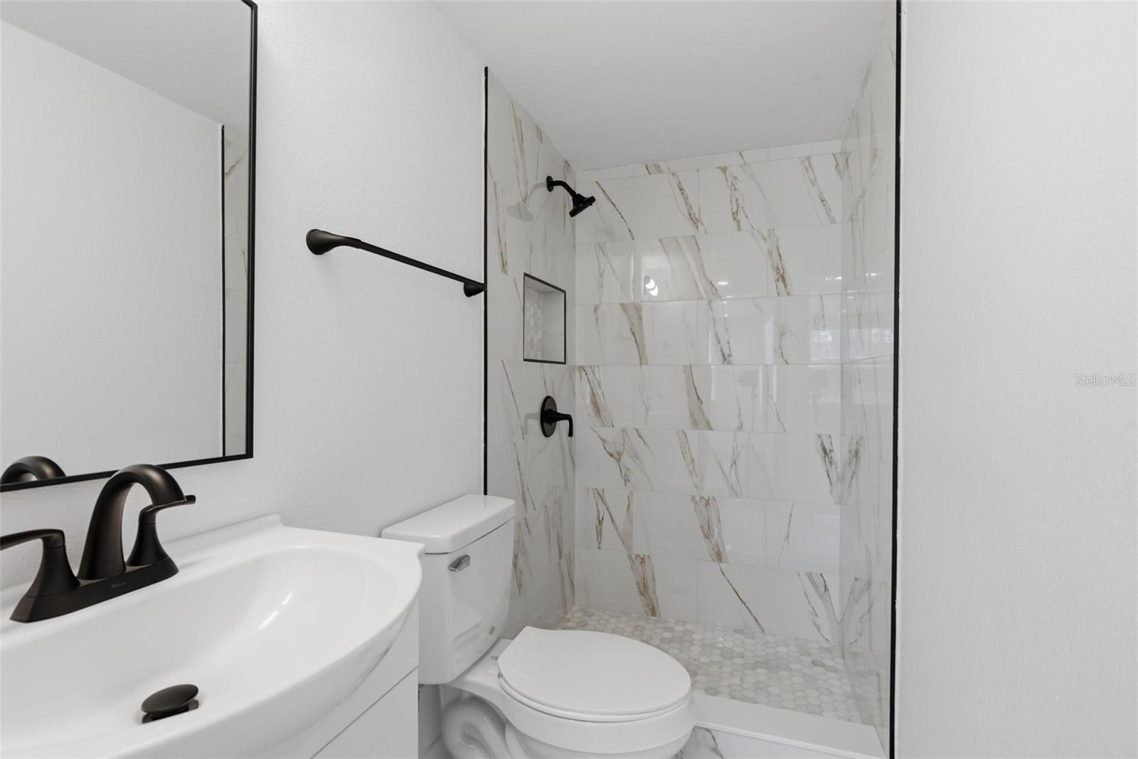 Image 17 of 31 For 8904 Tupelo Drive