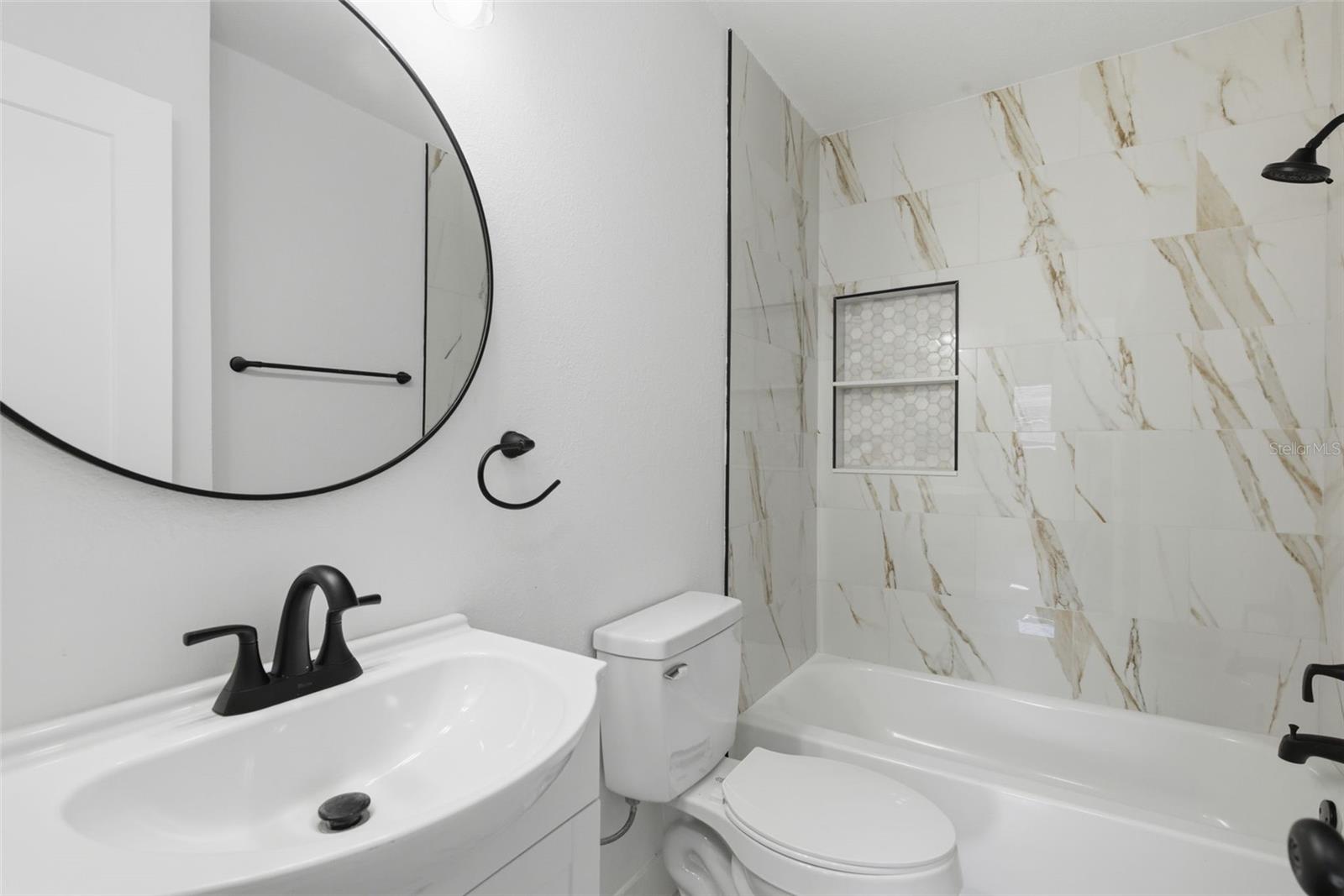 Image 22 of 31 For 8904 Tupelo Drive