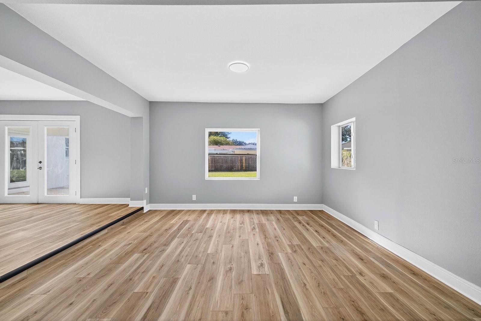 Image 24 of 54 For 1472 Hunter Lane