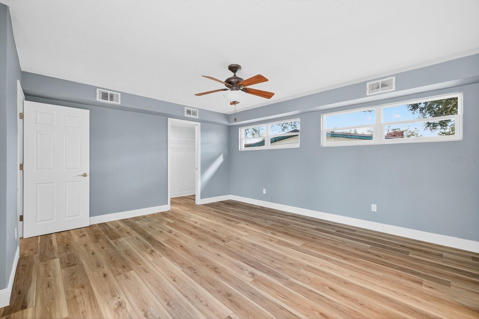 Image 26 of 54 For 1472 Hunter Lane