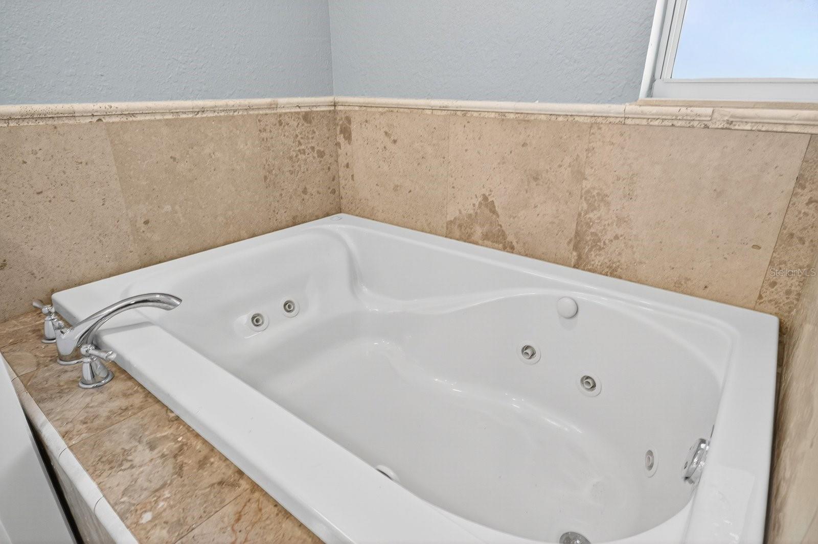 Image 36 of 54 For 1472 Hunter Lane