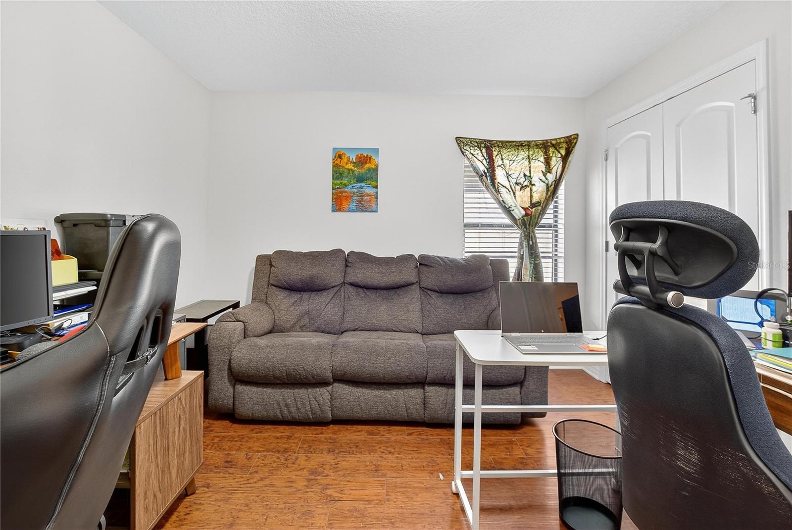 Image 19 of 44 For 2133 Geneva Drive