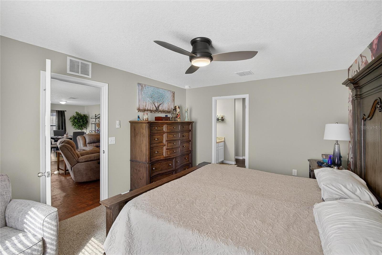 Image 25 of 44 For 2133 Geneva Drive