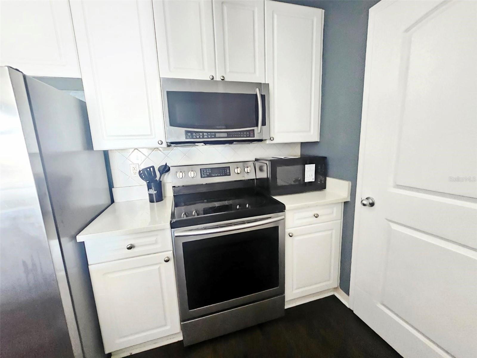 Image 14 of 31 For 4221 Spruce Street 2317