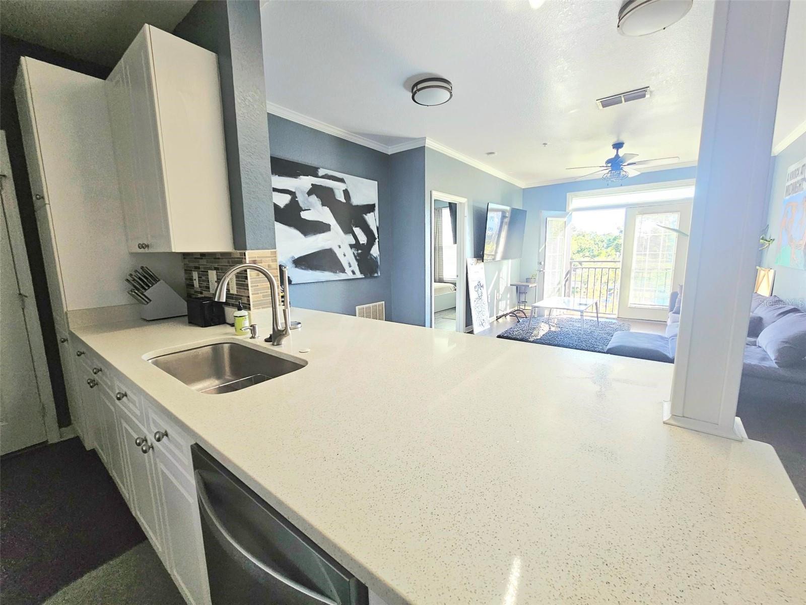 Image 15 of 31 For 4221 Spruce Street 2317