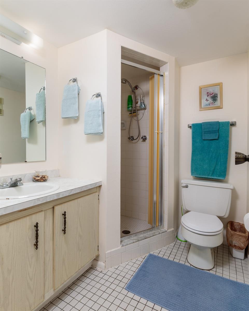 Listing photo id 19 for 12300 Vonn Road 6303