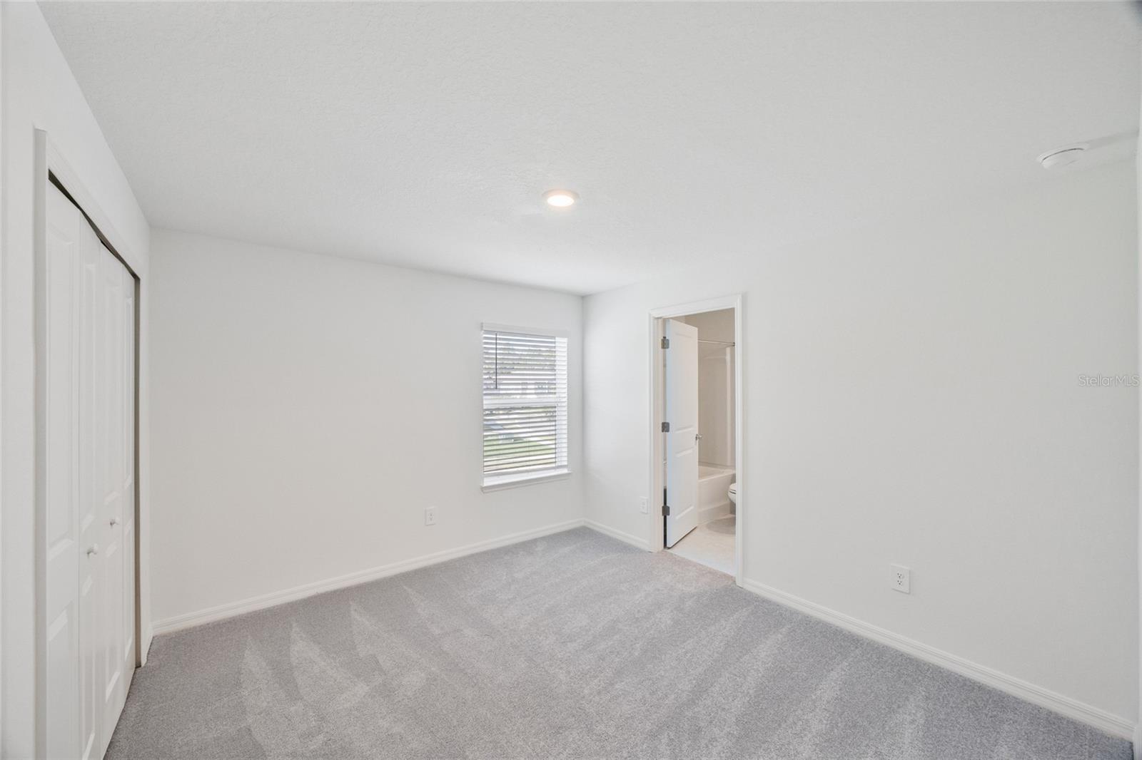 Image 23 of 30 For 17504 Nectar Flume Drive