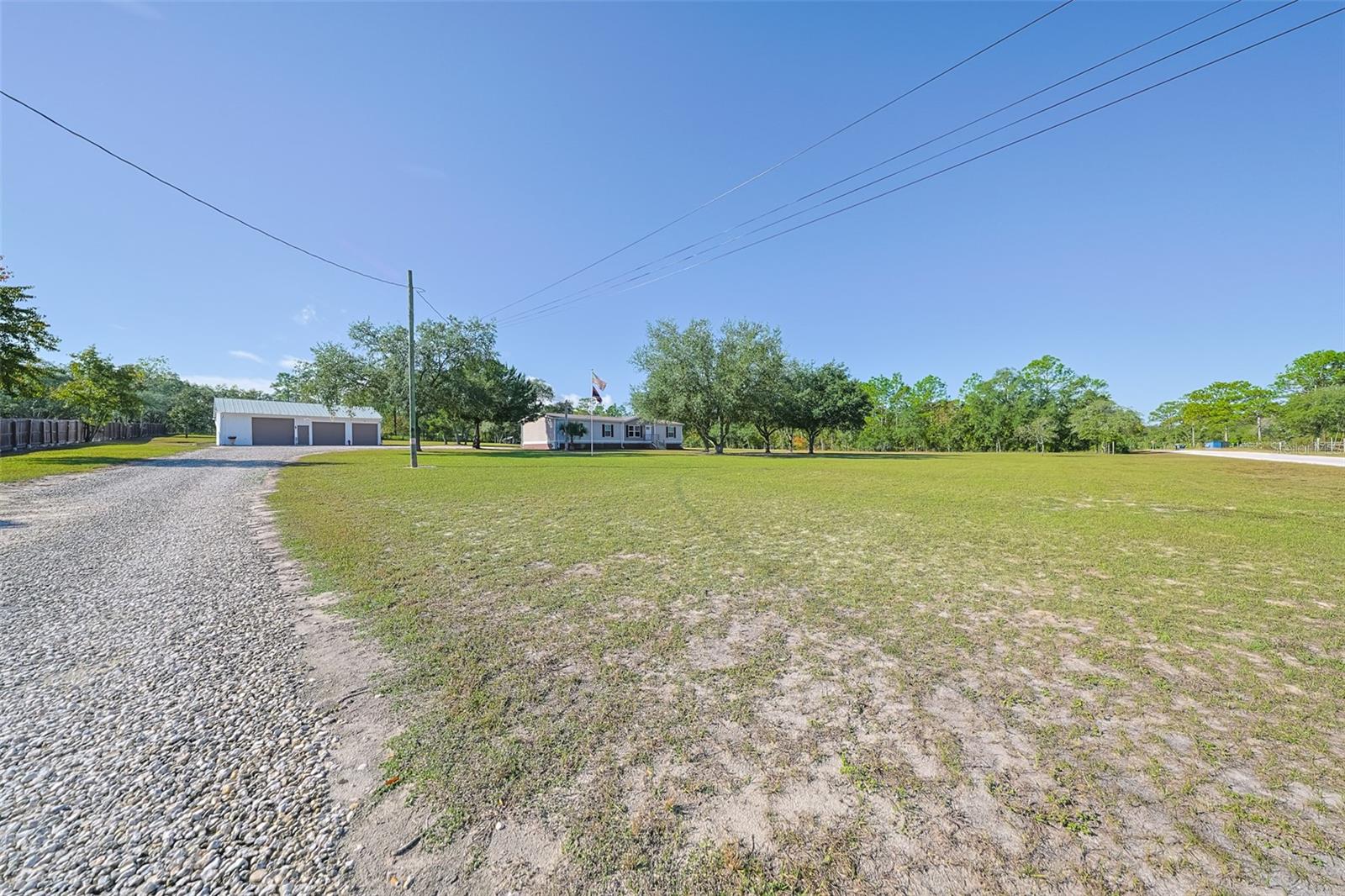 Image 44 of 57 For 12124 Redrose Avenue