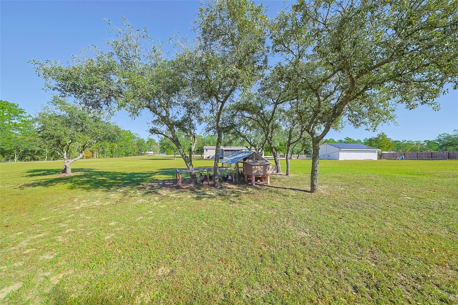 Image 47 of 57 For 12124 Redrose Avenue