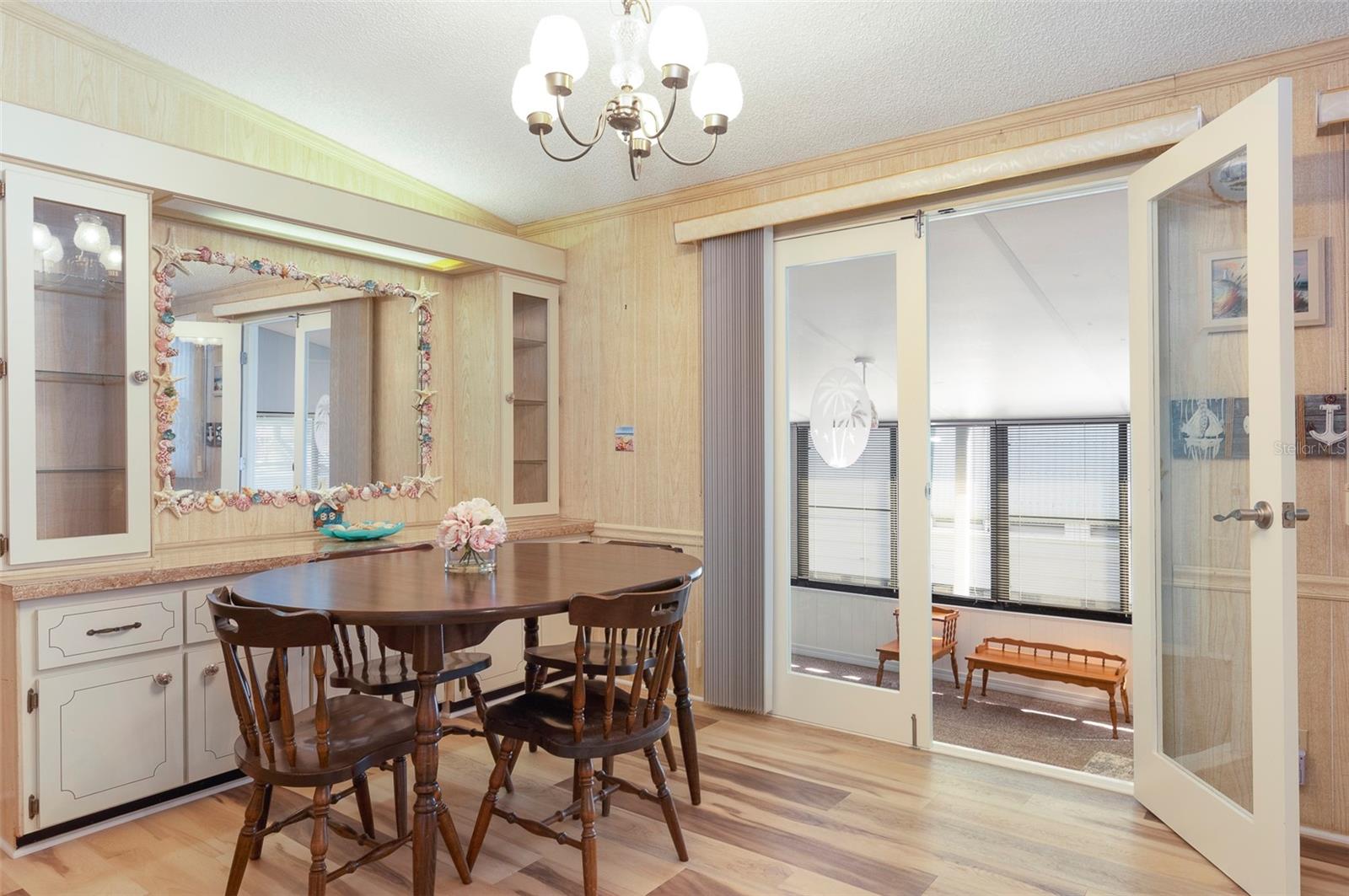 Image 13 of 36 For 82425 New Circle Drive N