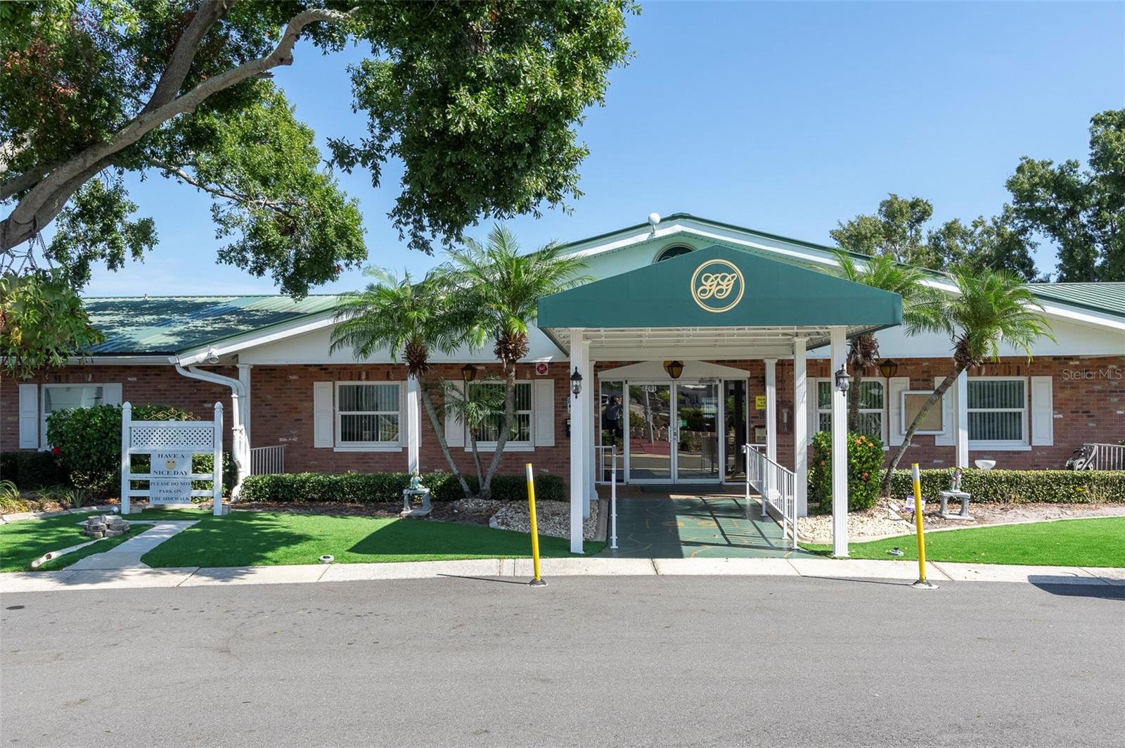 Image 28 of 36 For 82425 New Circle Drive N