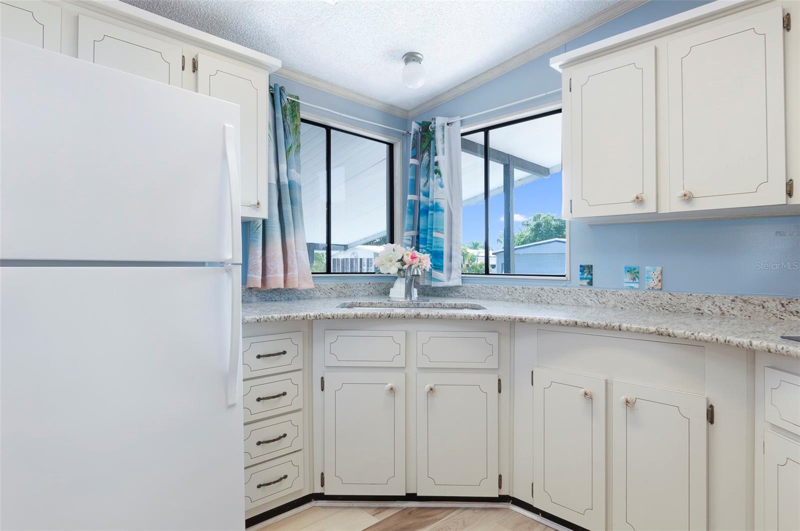 Image 6 of 36 For 82425 New Circle Drive N