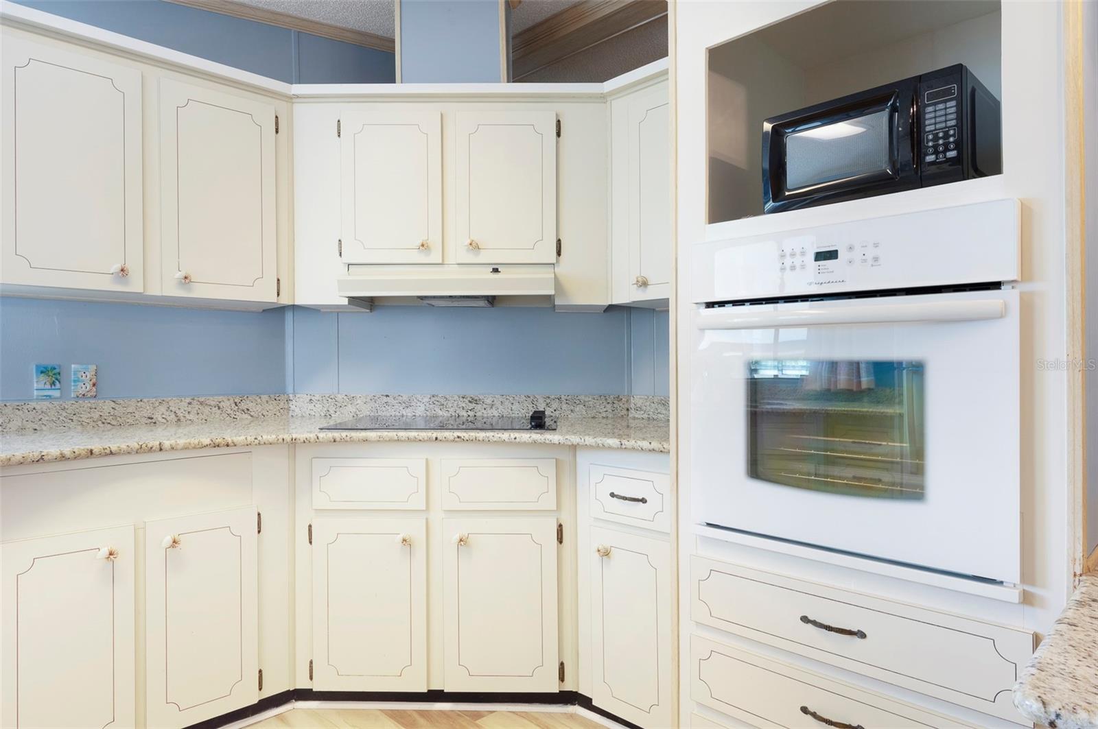 Image 7 of 36 For 82425 New Circle Drive N