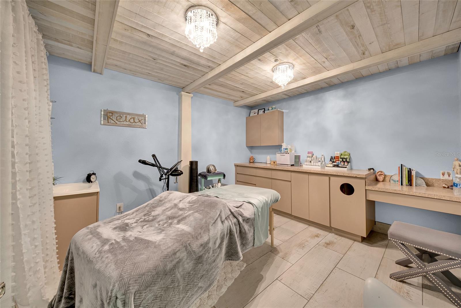 Image 11 of 22 For 2130 Bay Drive