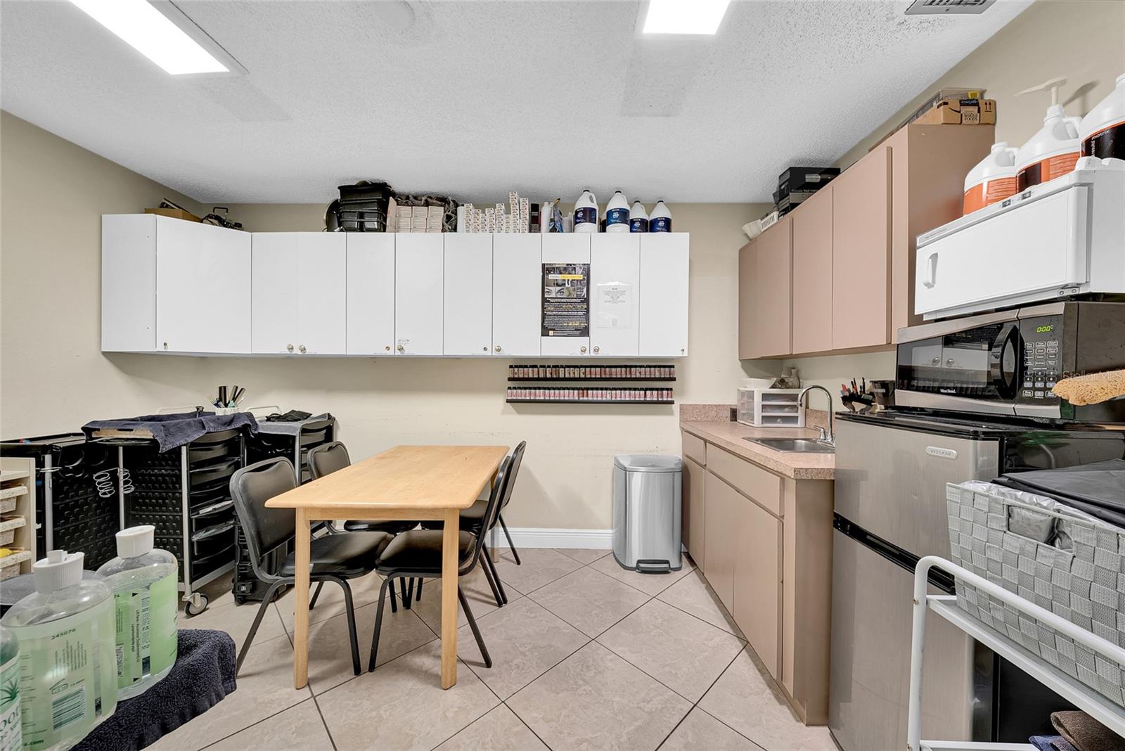 Image 13 of 22 For 2130 Bay Drive