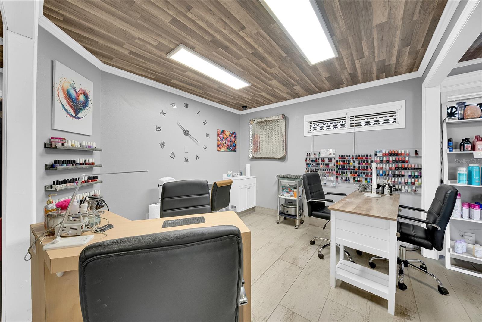 Image 16 of 22 For 2130 Bay Drive