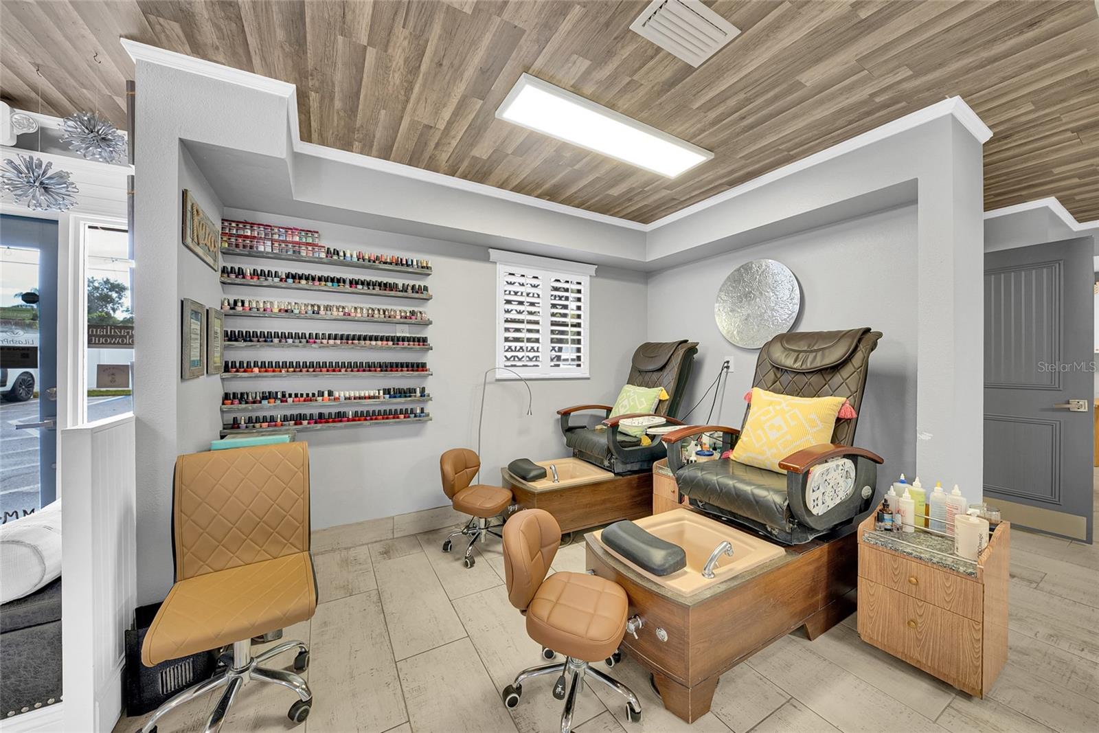 Image 17 of 22 For 2130 Bay Drive