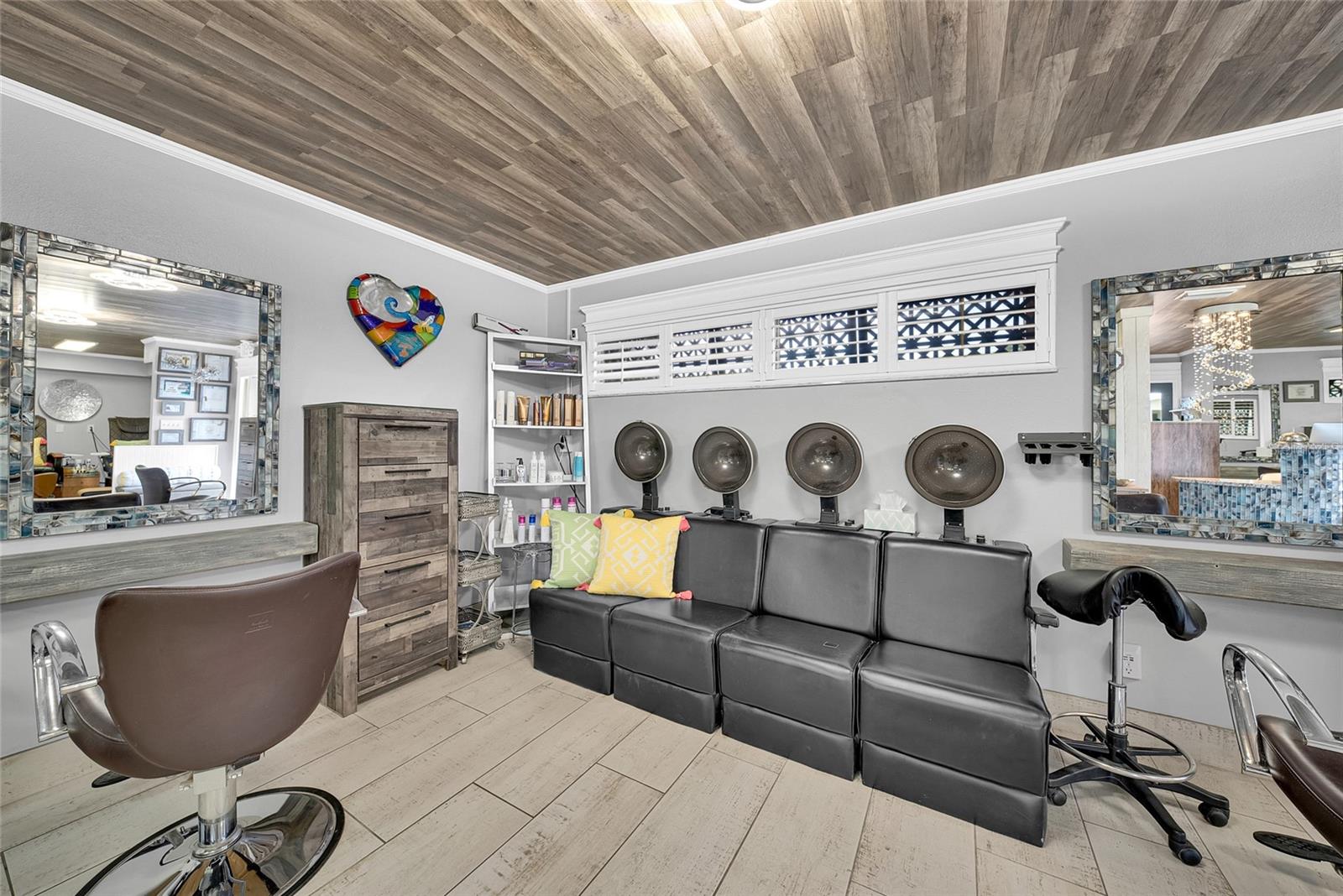 Image 18 of 22 For 2130 Bay Drive