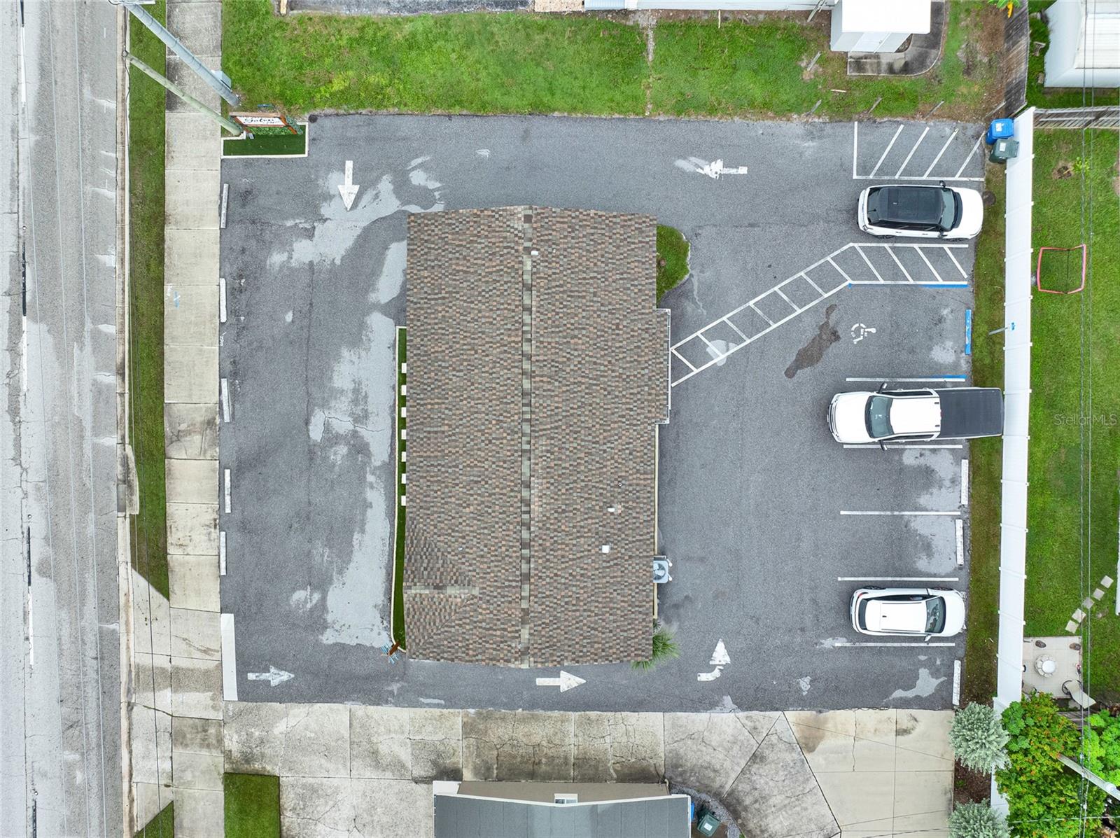 Image 2 of 22 For 2130 Bay Drive