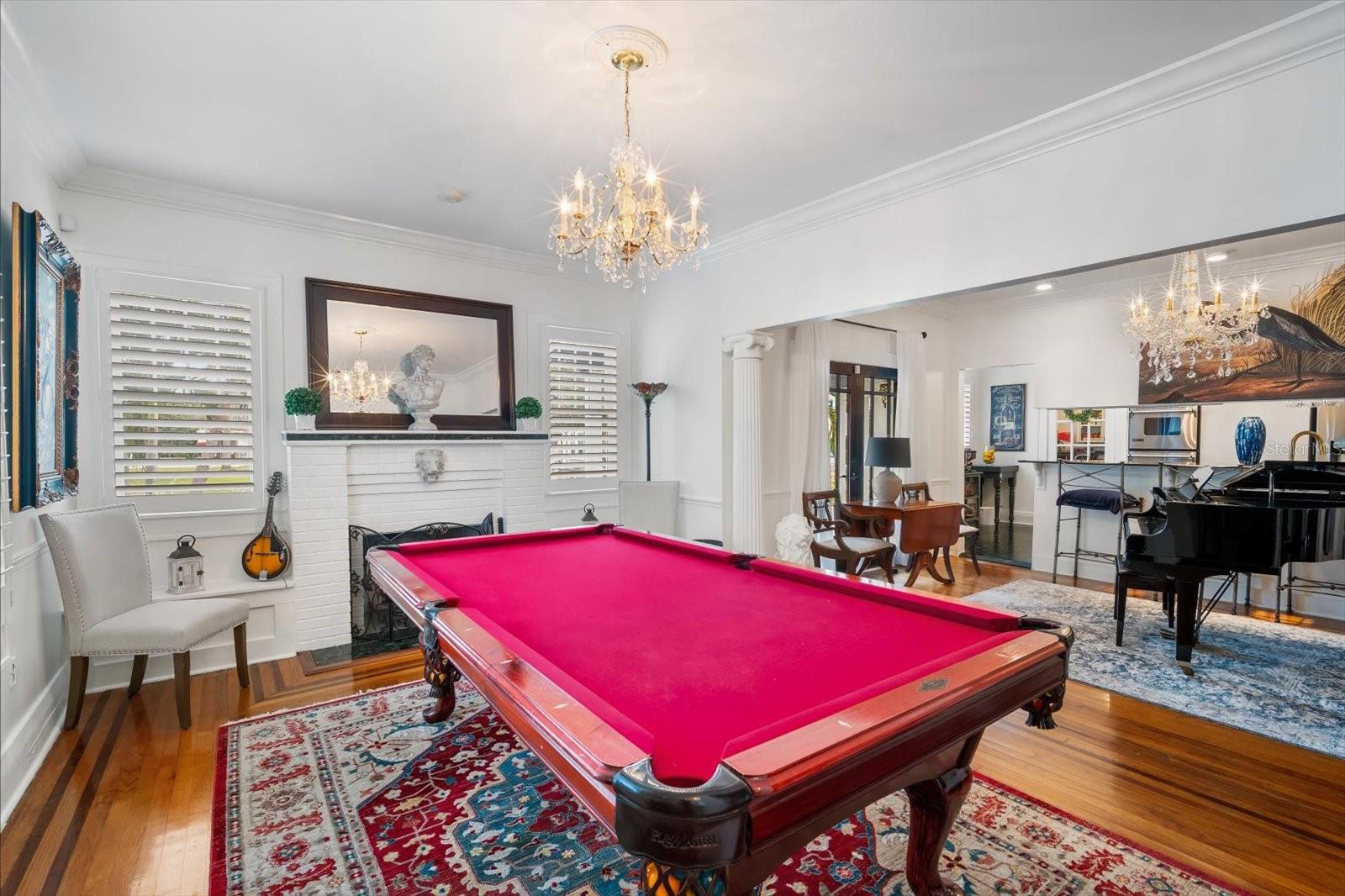 Image 19 of 60 For 2402 Ridgewood Avenue