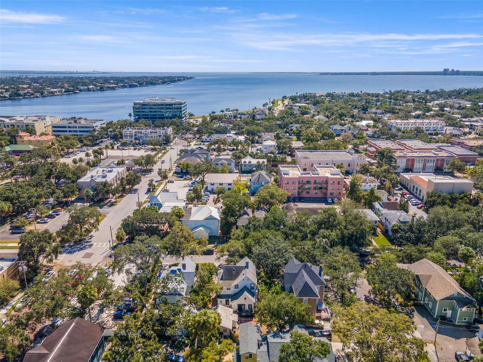 Image 65 of 72 For 609 Azeele Street