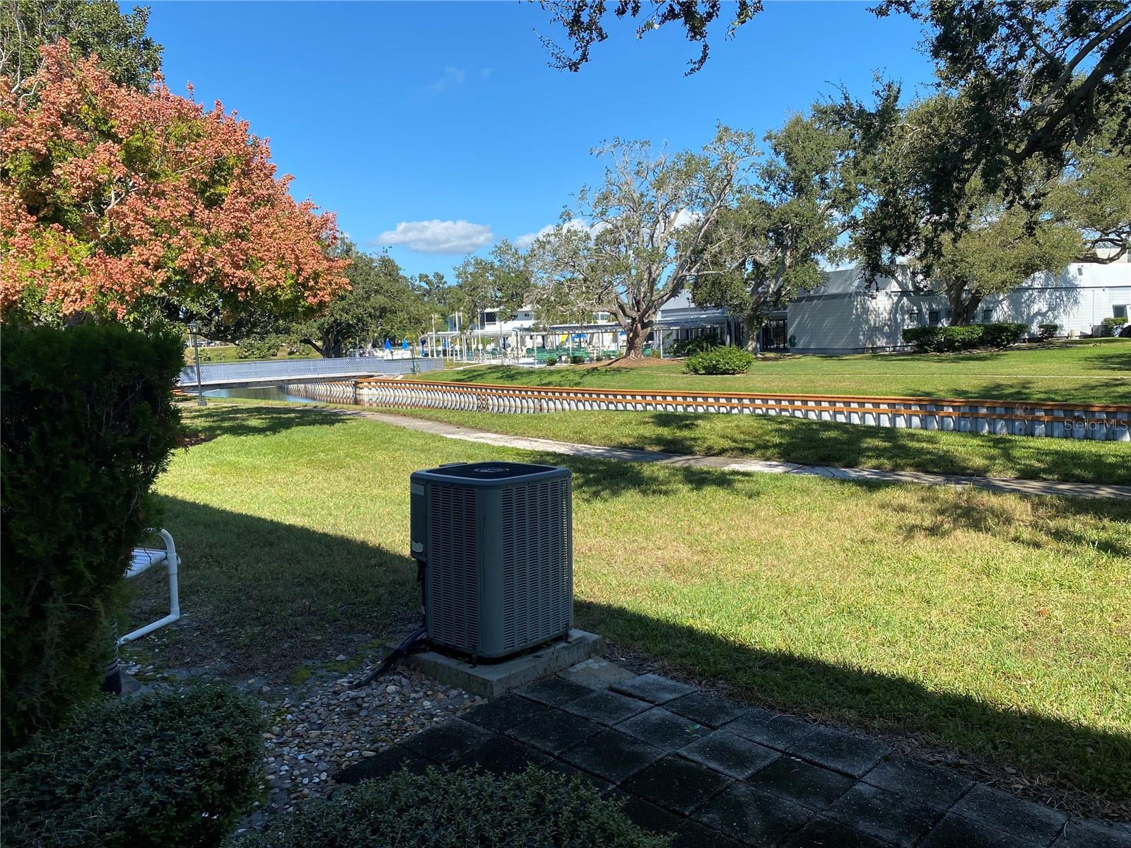 Listing photo id 14 for 8220 112th Street 109