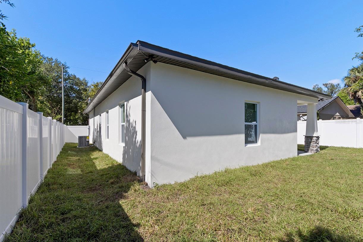 Image 36 of 38 For 8103 Klondyke Street