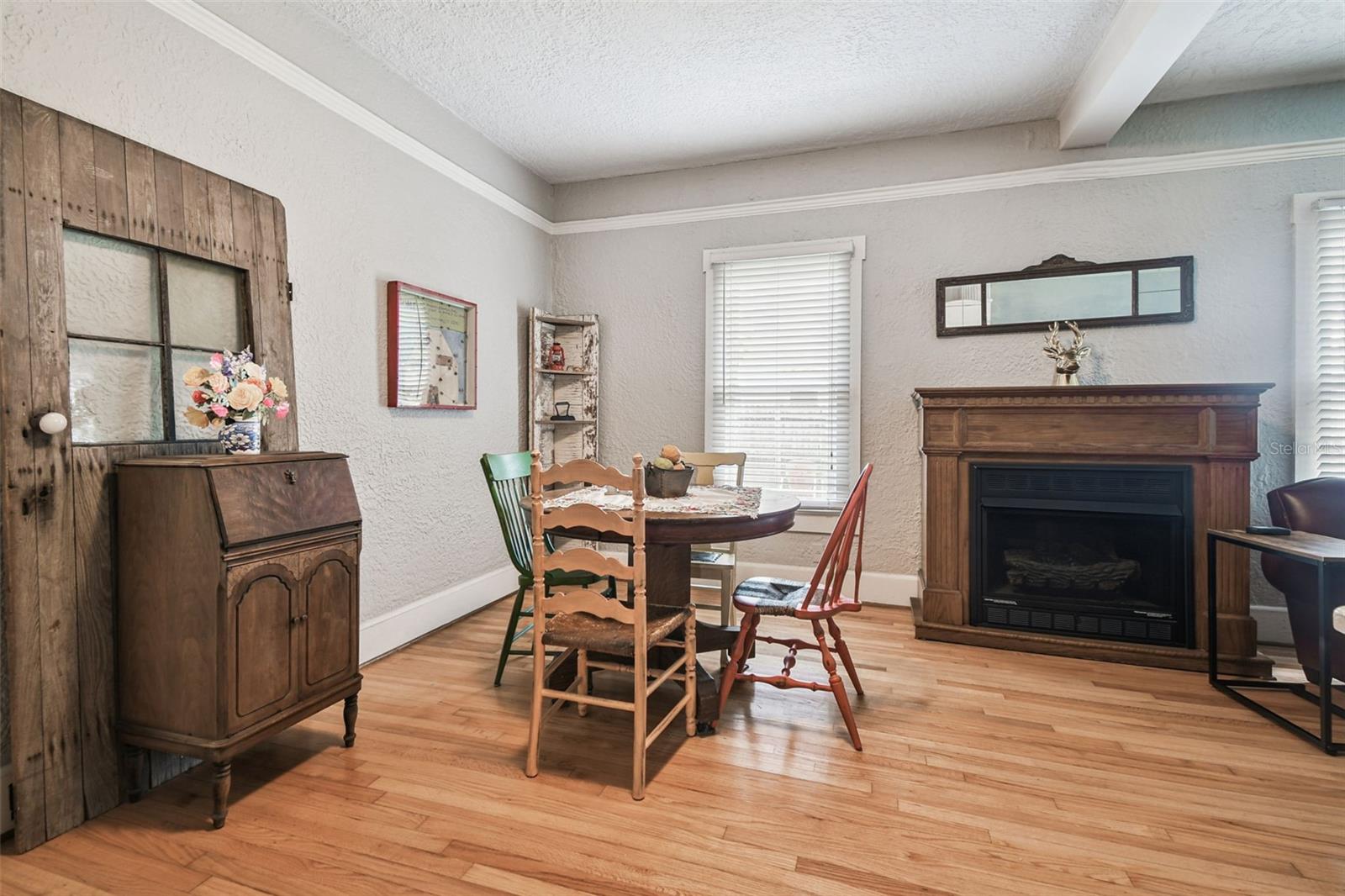 Image 17 of 93 For 708 Warnell Street