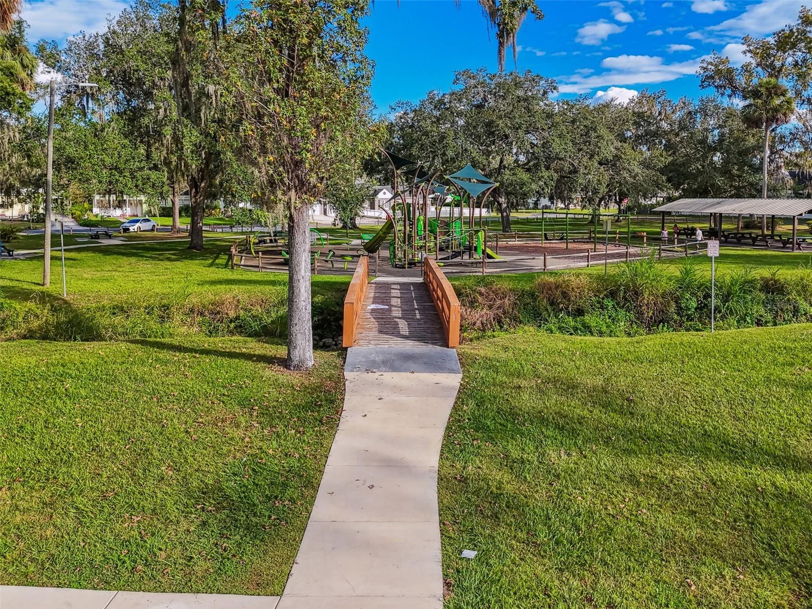 Image 92 of 93 For 708 Warnell Street