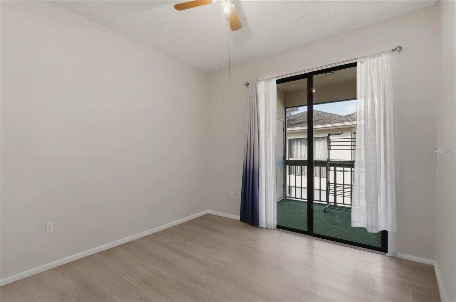 Image 36 of 63 For 3350 Mermoor Drive 1201