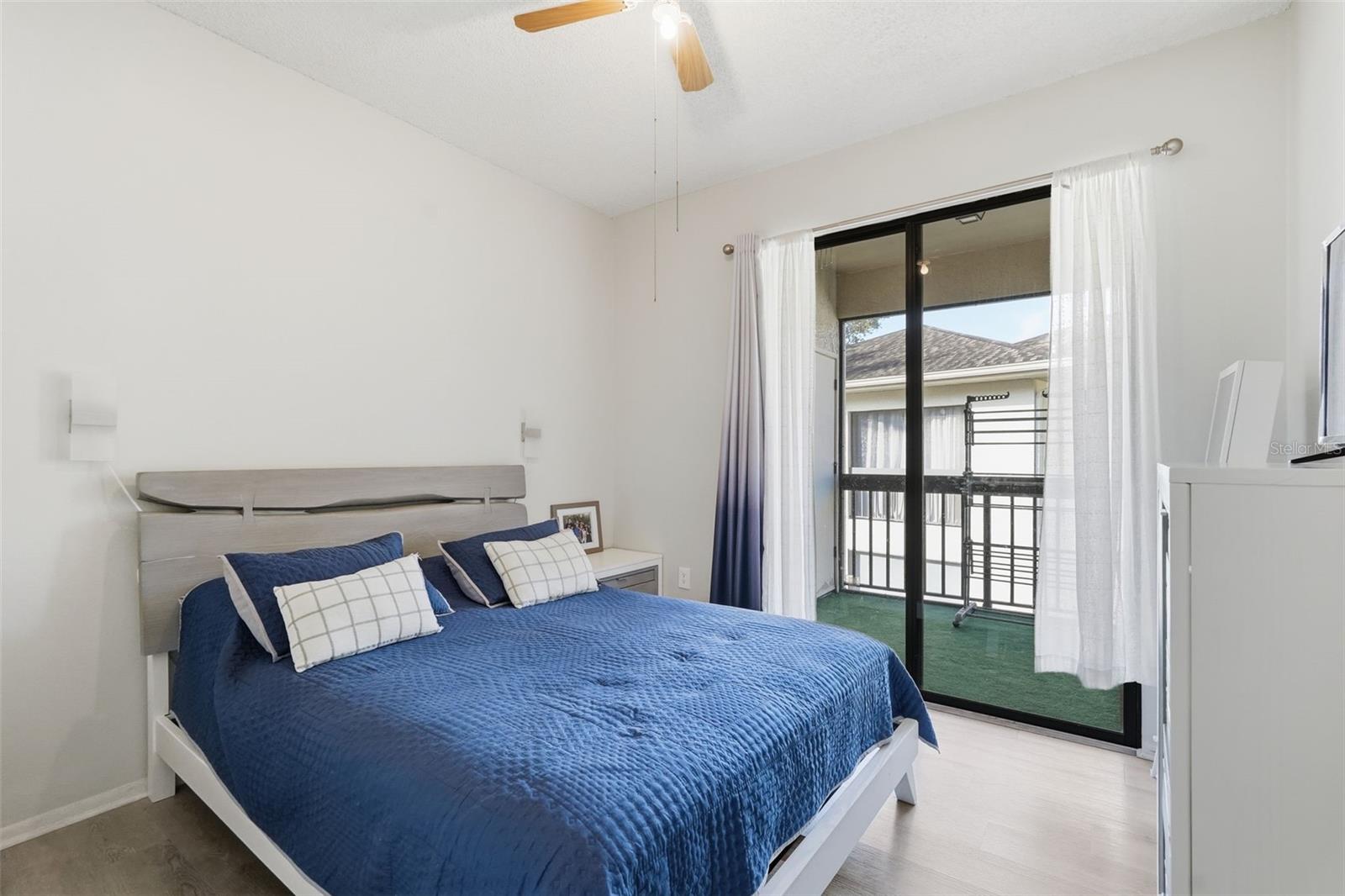 Image 37 of 63 For 3350 Mermoor Drive 1201