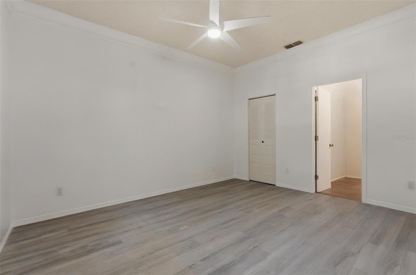 Image 42 of 63 For 3350 Mermoor Drive 1201