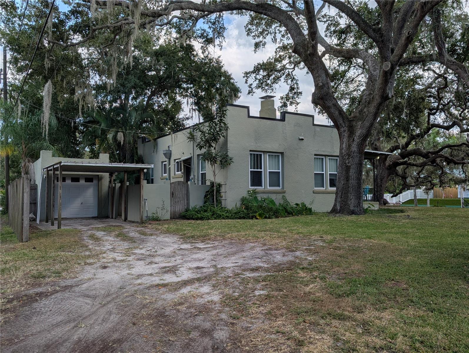 Image 3 of 3 For 735 4th Street S