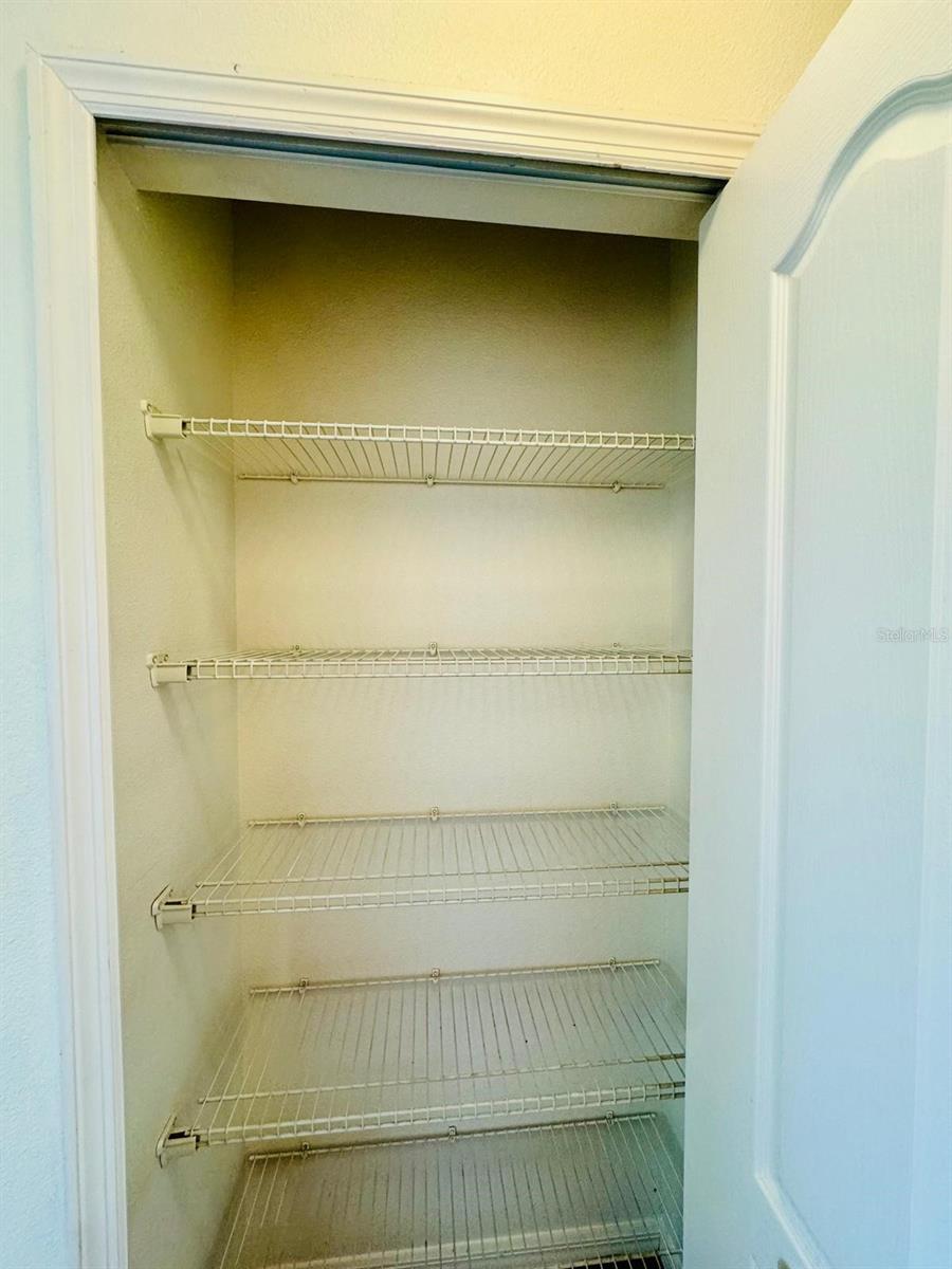 Image 12 of 36 For 4518 Ashburn Square Drive